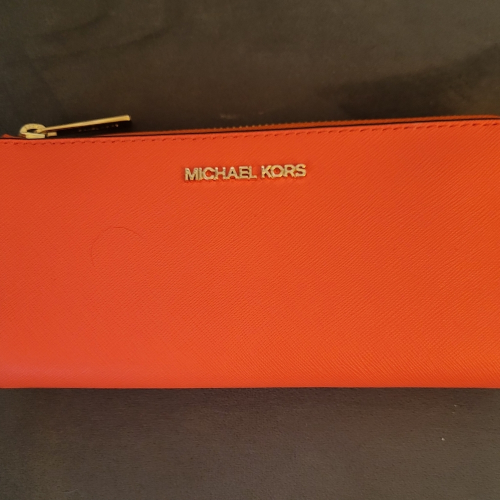 Michael Kors Orange Wallet